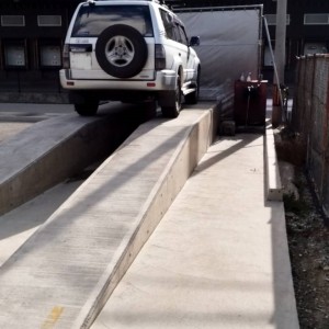 パワーステアリング・フルード漏れ修理のサムネイル