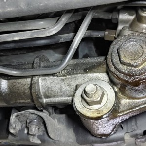 パワーステアリング・フルード漏れ修理のサムネイル