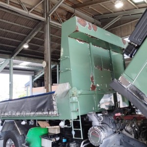 ダンプ荷台塗装のサムネイル