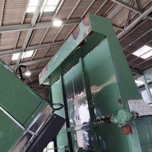 ダンプ荷台塗装のサムネイル