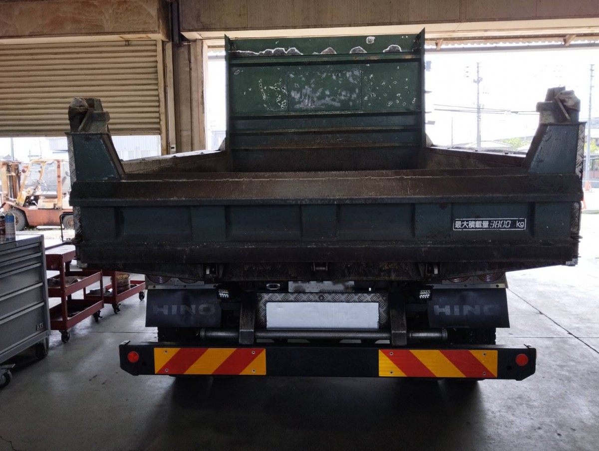 ダンプ荷台塗装のサムネイル