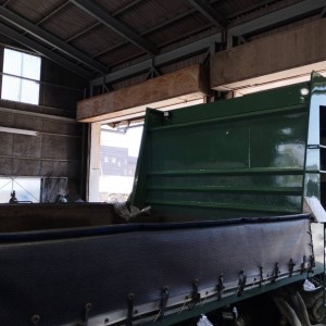 ダンプ荷台塗装のサムネイル